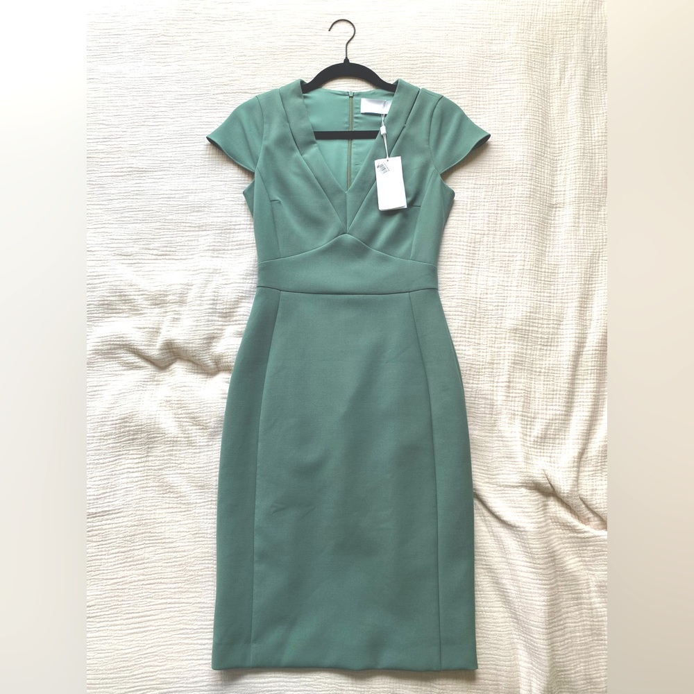 NWT BOSS size 2 Dilira Sage Green Sheath Dress